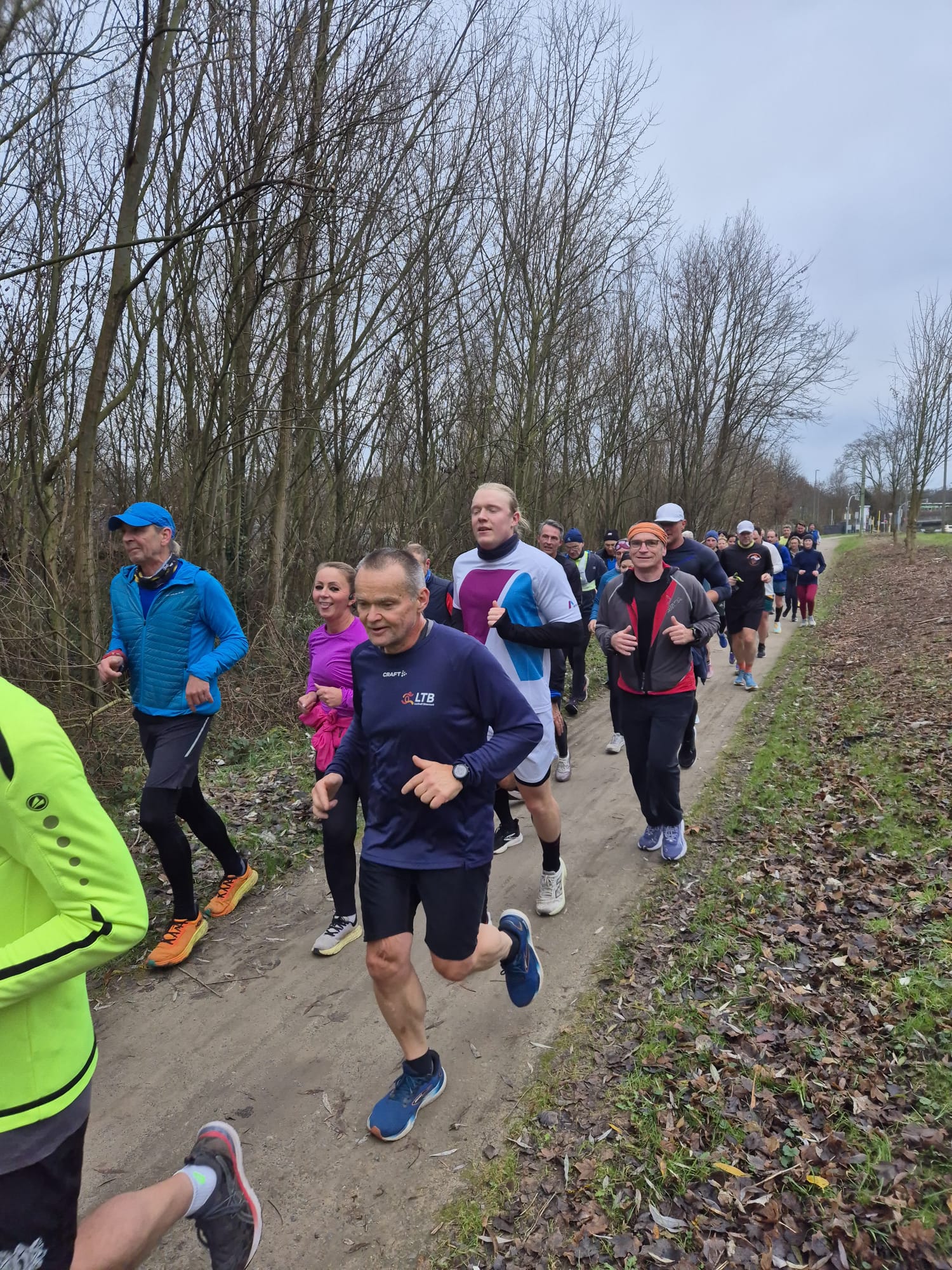 Glühweinlauf mit Marathon 2025
